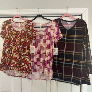 NWT LuLaRoe Christmas Shirt Bundle Small